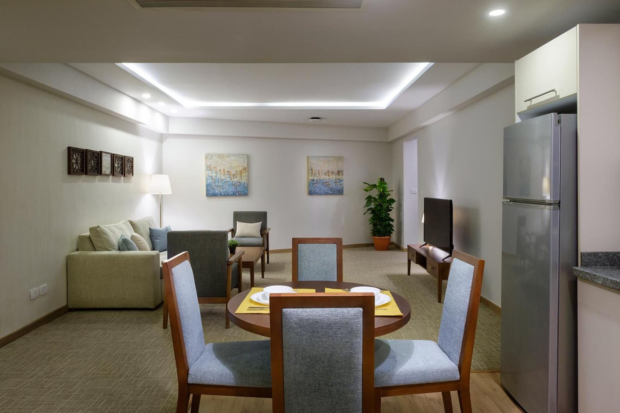 Boutique Iconia-lemon Spaces Zamalek